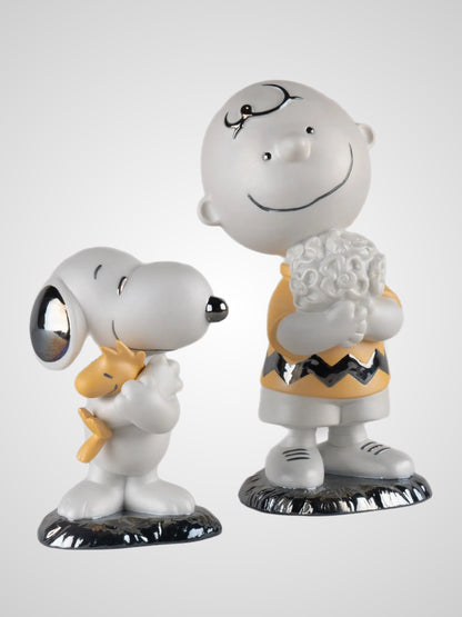 Lladró: Snoopy Figurine