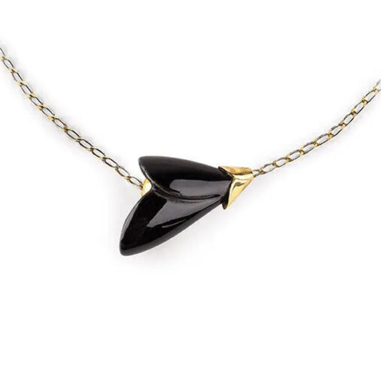 Lladró Jewelry: Heliconia Black Pendant.