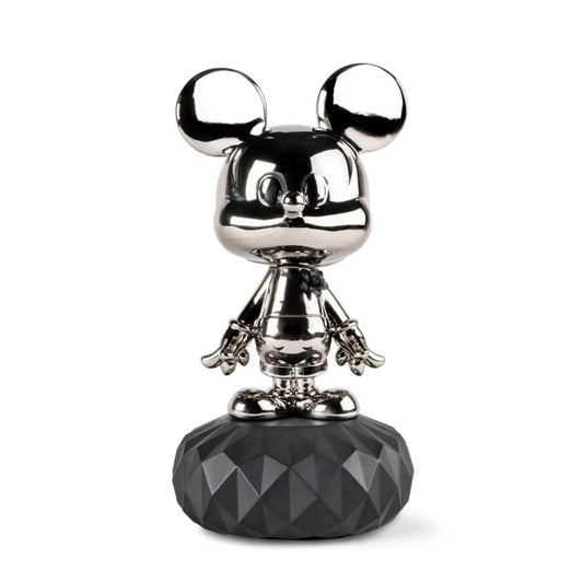 Lladró: Mickey Mouse platinum sculpture