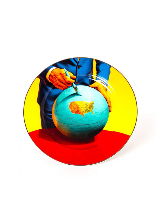 Seletti - Wears Toiletpaper Porcelain Plate Globe Gold Border